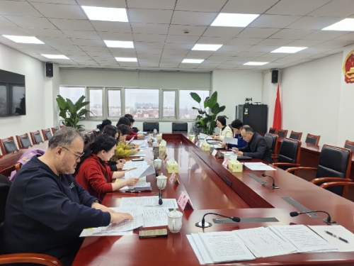 区人大常委会教科文卫工委、侨民宗工委召开工作例会