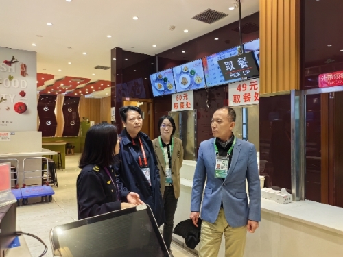 区人大常委会副主任陶夏芳赴华新镇、徐泾镇开展专项监督工作