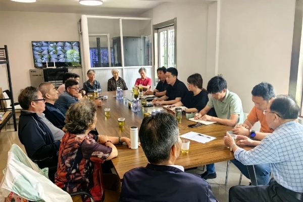 1112_150721_474.jpg 1112华新C.jpg