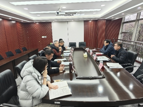 区人大常委会副主任吴瑞弟赴区生态环境局调研