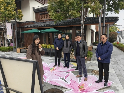 区人大常委会副主任吴瑞弟接待云南省人大环资委来青调研