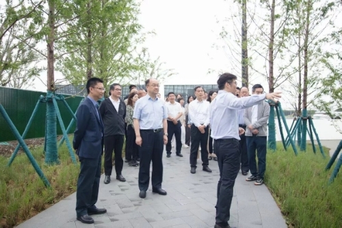 从科技到民生，市人大代表青浦小组开展视察调研